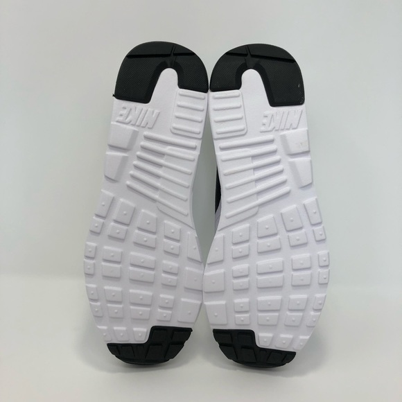 Nike Air Max Tavas - Picture 6 of 6